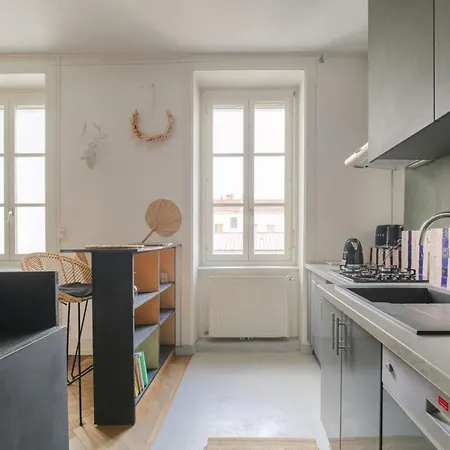 Apartament Et Caractere Proche Tete D'or